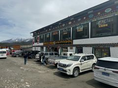 -鲁朗边巴次仁农家石锅