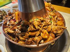 -老佛爷炭火蛙锅直营(清滨路总店)