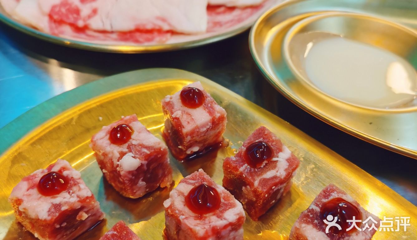 🍣这里的烤肉也太美味了吧