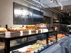 面包甜点陈列柜-Money Shops(愚园路店)