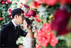 -易摄影婚纱摄影工作室