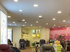 -百盛(莘庄店)