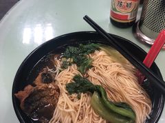 酱汁熏鱼面-食惠里小笼包面馆(越秀店)