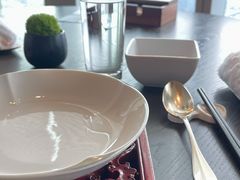 餐具摆设-广州柏悦酒店·悦景轩·粤菜餐厅