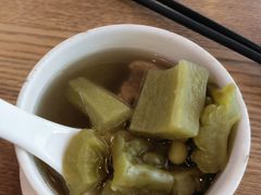 -裕记烧腊连锁餐饮(国商分店)