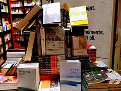 -西西弗书店&矢量咖啡(凯德晶萃广场店)