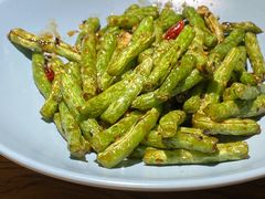 -蜜桃餐厅·伴山(湖滨商业街店)