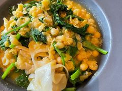 豌豆黄浸豌豆尖-半山腰·云南菜(侨福芳草地店)