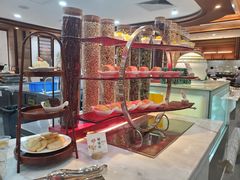 -大佛寺高级素食自助餐厅