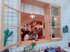 -懒鱼时光馆(沙坪坝店)