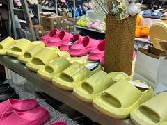 -西北轻工批发市场
