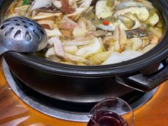-菌之家·专业纯野生菌火锅·特色炒菌