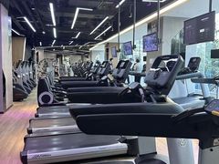 -威克健身游泳(万菱汇店)