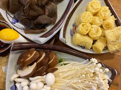 -毛辣果·贵州红酸汤牛肉火锅(西单店)