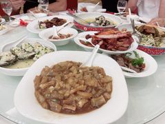 -山明水秀大饭店