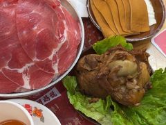 -赵美丽·重庆社区火锅·直营店(火车东站·中豪国际店)