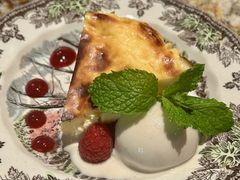 -BROWNSTONE布朗石西班牙餐厅(富城店)