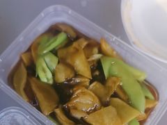 -六泰居·尔滨地标·东北菜(泰山路店)