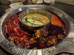 -洞亭火锅(防空洞总店)