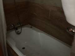 -珠海拱北口岸希尔顿欢朋酒店