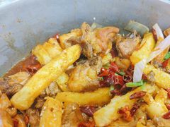 -鸡遇虾煲干锅火锅(小寨金莎店)