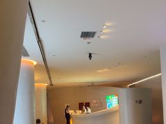 -涨巢·潮玩水疗局