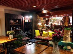 -六月花园咖啡馆(中关村东路店)