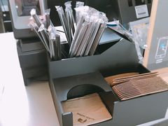 -瑞幸咖啡(7号国际商业中心店)