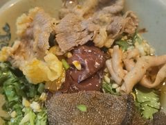 -九尺赵老四鲜鹅肠火锅
