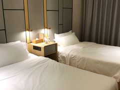 -全季酒店(上海金桥路地铁站店)