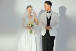 -蒙太奇婚纱摄影(万达店)