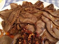 酱牛腱子-北京清真房记小吃店