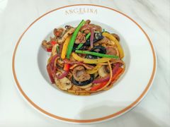 -Angelina安吉丽娜(恒隆广场店)