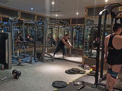 -银吉姆健身(恒隆馆)