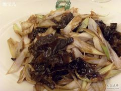 葱爆木耳-瑞海姆酒店中餐厅