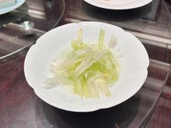 -梅龙镇酒家(南京西路总店)