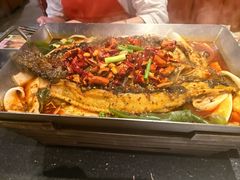 -鸣记脆皮烤鱼·海鲜烤鱼(亿合城店)