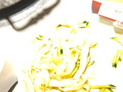 -宴全牛粤来越牛潮汕鲜牛肉火锅(海州万达广场店)