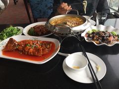 云中小雅旋转餐厅-云中小雅