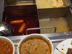 -海底捞火锅(宝龙广场夜宵主题店)