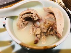 -三人行骨头王火锅(长寿店)