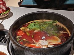 -贵府酸汤牛肉火锅·贵州老字号(飞山街店)
