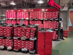 -五环Outlets(高新工厂店)