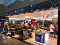 -升恒昌免税商店(桃园国际机场店)