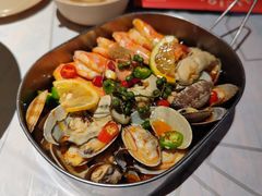-巴厘龙虾·榜首油焖大虾(音乐学院·沿江酒馆店)