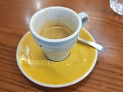 -Be Lived Cafe比例咖啡(摩天轮店)
