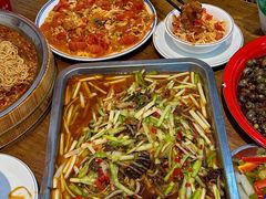 -佬缸炮江湖川菜(玉林店)