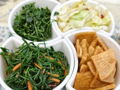 -壹阁胡羊焖饼(特色小吃街店)