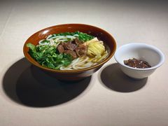 花溪牛肉粉-黔香阁·味(花木店)