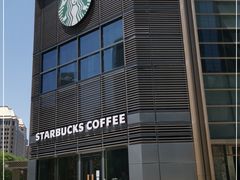 -星巴克臻选(北京嘉里中心第二店)